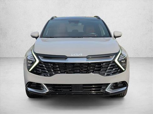 Used 2025 Kia Sportage SX FWD image 2