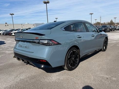 New 2026 Nissan Sentra SR image 5