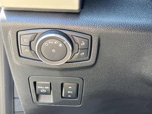 Used 2020 Ford F150 Lariat image 18