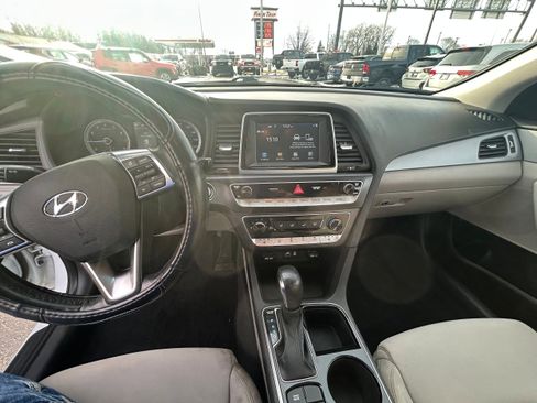 Used 2018 Hyundai Sonata SEL image 9