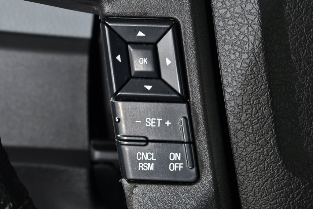 Used 2014 Ford F150 XLT w/ Equipment Group 302A Luxury AWD/4WD image 32