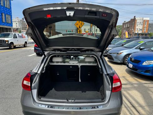 Used 2015 Mercedes-Benz GLA 250 4MATIC image 12