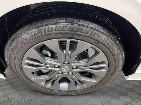 New 2026 Honda Odyssey Touring image 11