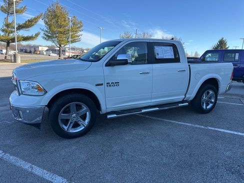 Used 2018 RAM 1500 Laramie w/ Convenience Group image 11