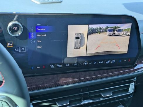 New 2026 Chevrolet Traverse RS image 20