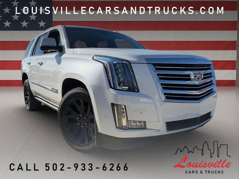Used 2019 Cadillac Escalade Platinum image 1