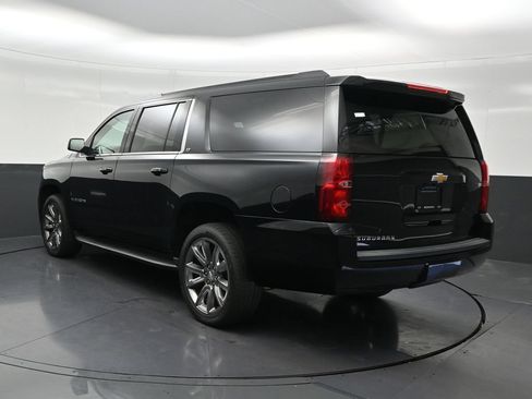 Used 2019 Chevrolet Suburban LT AWD/4WD image 3
