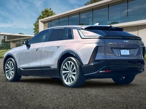 Certified 2024 Cadillac Lyriq Sport w/ LPO, Floor Liner Package AWD/4WD image 6