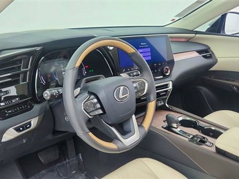 Used 2024 Lexus RX 350 Premium Plus image 19