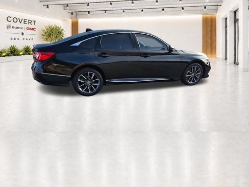 Used 2021 Honda Accord EX-L image 11