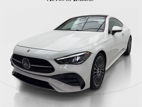 Used 2025 Mercedes-Benz CLE 300 4MATIC Coupe w/ AMG Line image 4