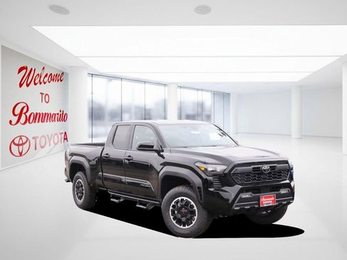 New 2026 Toyota Tacoma TRD Off-Road image 2