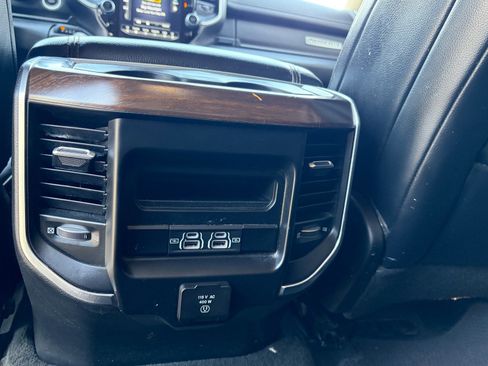 Used 2021 RAM 1500 Laramie AWD/4WD image 14