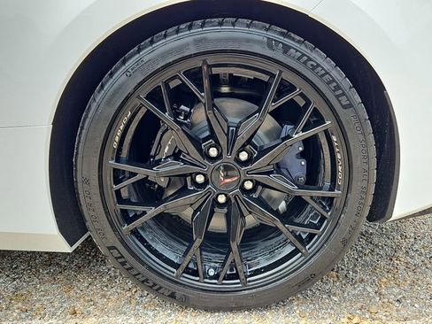 New 2026 Chevrolet Corvette Stingray Convertible RWD image 31