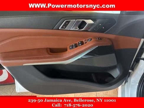 Used 2023 BMW X5 M50i w/ Premium Enhanced Package AWD/4WD image 36