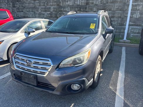 Used 2016 Subaru Outback 2.5i Premium AWD/4WD image 4
