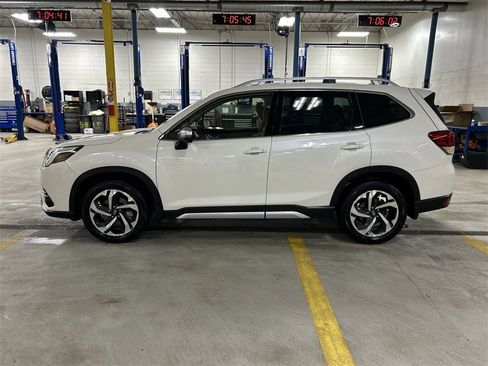 Certified 2023 Subaru Forester Touring image 5