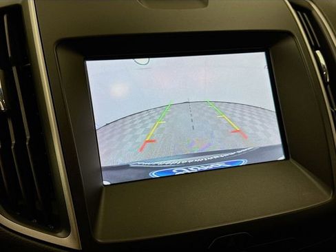 Certified 2019 Ford Edge SEL w/ Equipment Group 201A FWD image 14