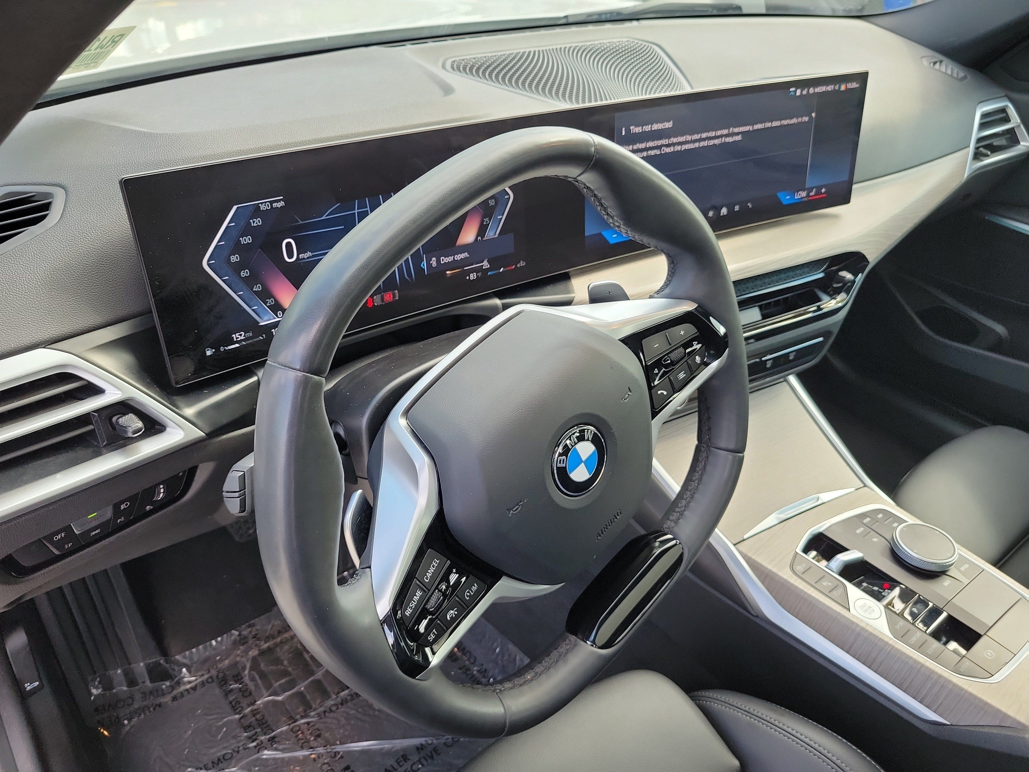 Used 2025 BMW 330i Sedan RWD image 23