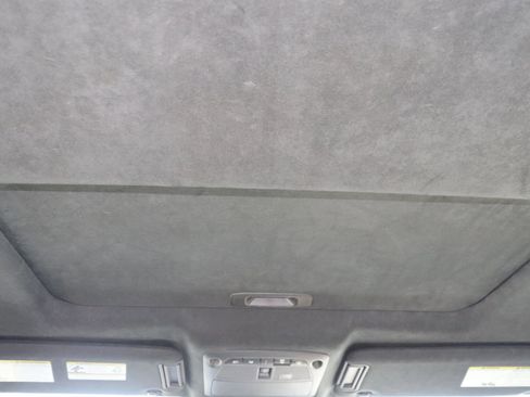 Used 2019 INFINITI QX80 Limited w/ All-Season Package image 11