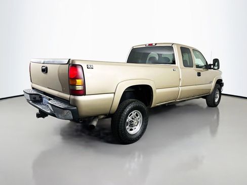 Used 2004 Chevrolet Silverado 3500 2WD Extended Cab w/ Heavy-Duty Power Package image 8