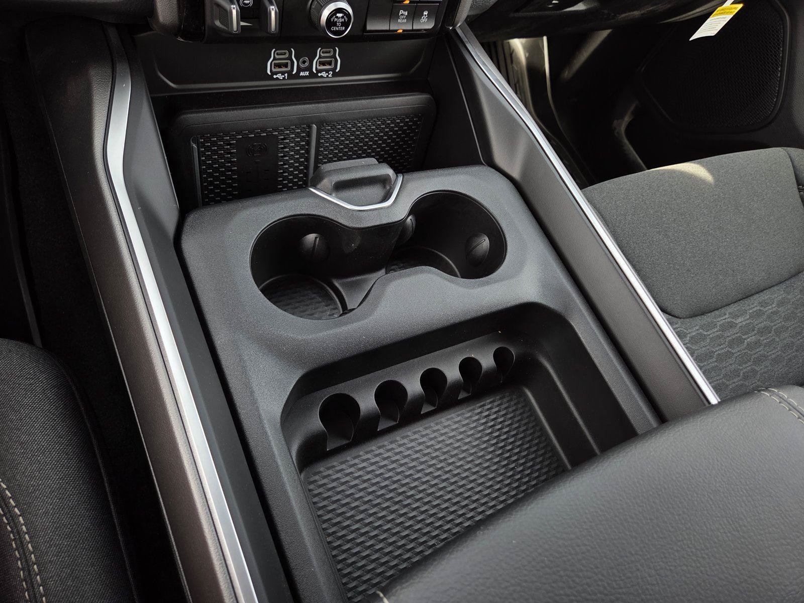 New 2026 RAM 1500 Big Horn AWD/4WD image 15