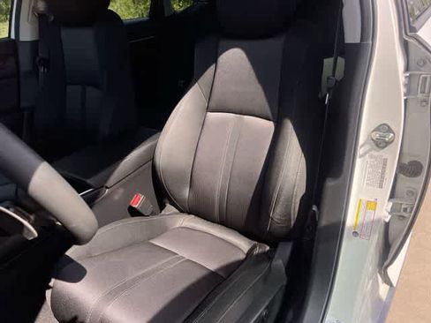 Certified 2019 Honda Accord EX image 11