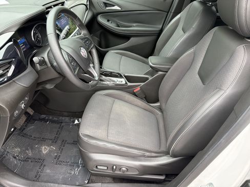 Used 2021 Buick Encore GX Select w/ Sport Touring Package FWD image 10
