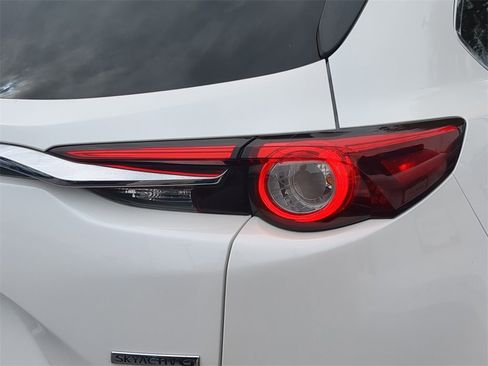 Used 2022 MAZDA CX-9 Touring Plus image 8