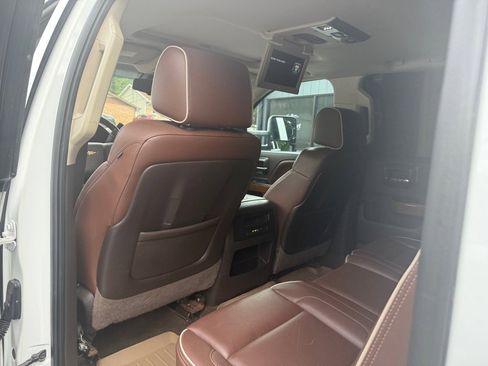 Used 2015 Chevrolet Silverado 2500 High Country w/ Duramax Plus Package AWD/4WD image 69