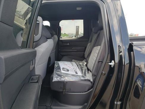 New 2025 Toyota Tacoma TRD Off-Road image 12