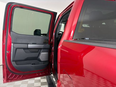 Used 2024 Ford F250 Lariat w/ Lariat Ultimate Package AWD/4WD image 12
