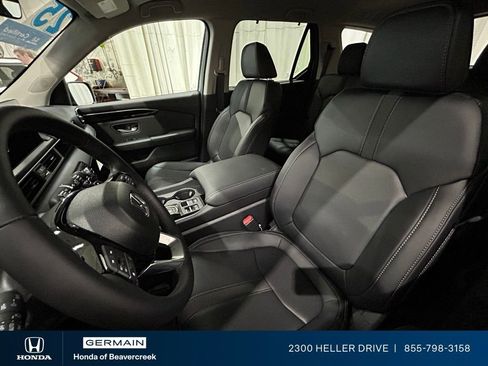 Certified 2025 Honda Pilot EX-L image 26