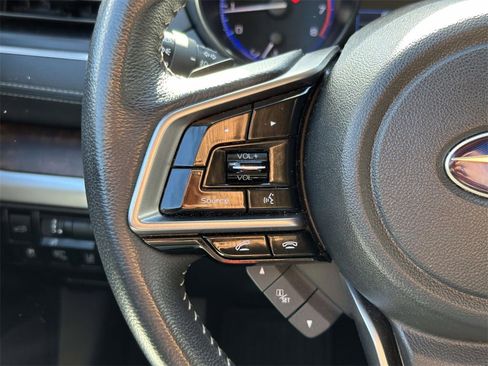 Used 2019 Subaru Outback 2.5i Limited image 9