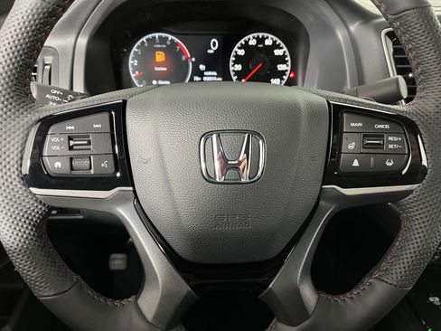New 2026 Honda Ridgeline Black Edition image 14