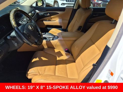 Used 2016 Lexus LS 460 AWD w/ Comfort Package image 27