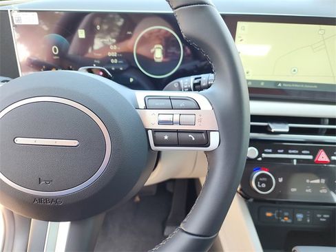 New 2025 Hyundai Tucson SEL image 28