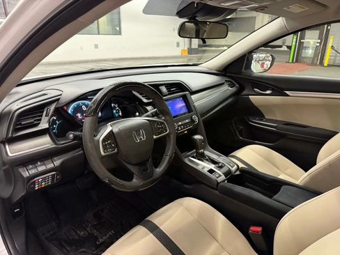 Used 2019 Honda Civic LX image 13