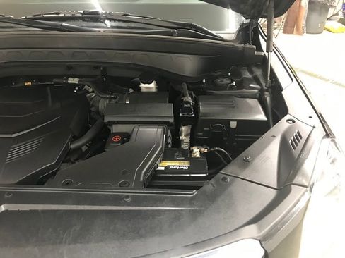 Used 2020 Kia Telluride S w/ S 8 Passenger Seating Package image 46