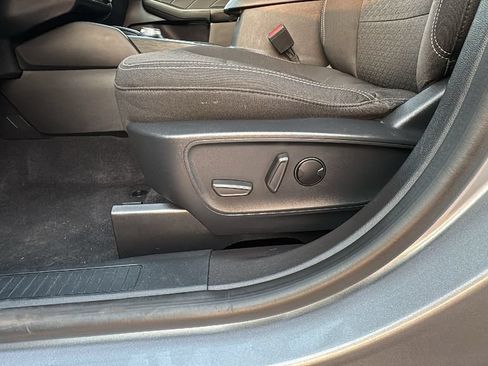Used 2024 Ford Escape Active FWD image 9