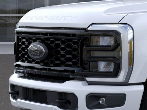 New 2026 Ford F350 Lariat w/ Black Appearance Package image 17