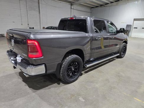 Used 2019 RAM 1500 Big Horn AWD/4WD image 14