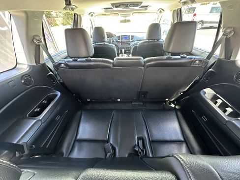 Used 2017 Honda Pilot EX-L image 44
