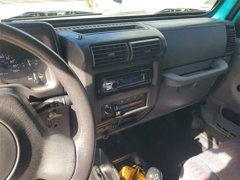 Used 1998 Jeep Wrangler Sport image 29