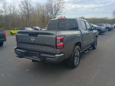 Used 2023 Nissan Frontier SV w/ SV Convenience Package AWD/4WD image 7