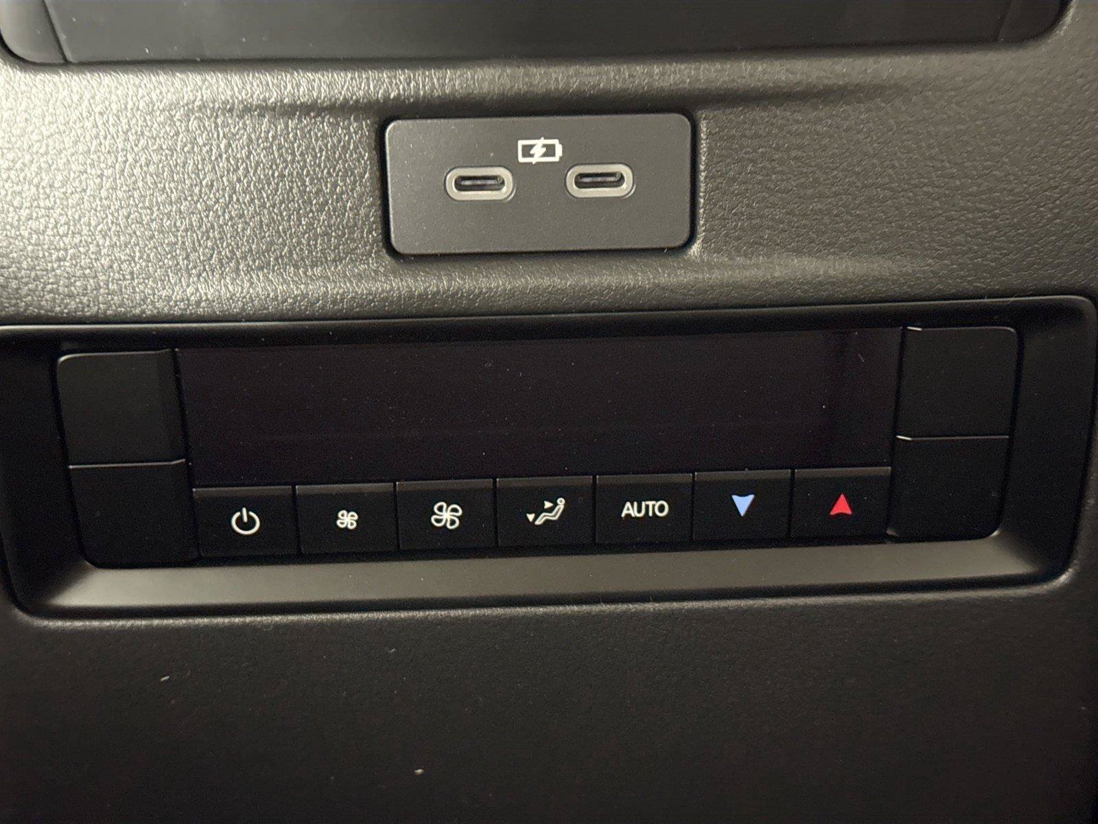 New 2026 MAZDA CX-70 SC AWD/4WD image 36