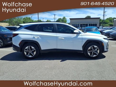 Used 2025 Hyundai Tucson SEL FWD image 6