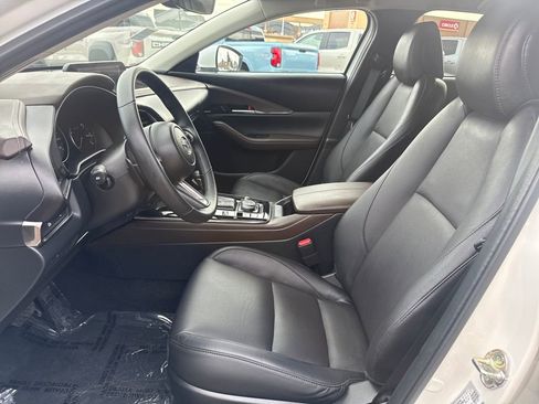 Used 2025 MAZDA CX-30 AWD 2.5 S w/ Premium Package image 9