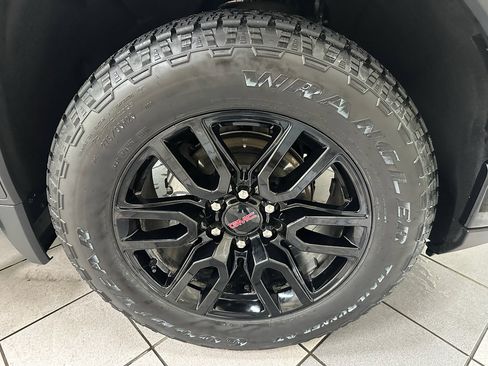 Used 2023 GMC Sierra 1500 Pro w/ Graphite Edition image 17