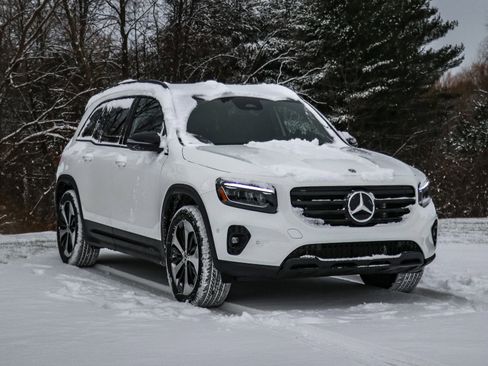 New 2026 Mercedes-Benz GLB 250 4MATIC image 2